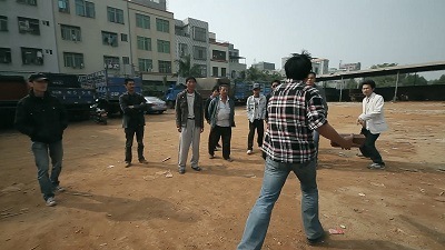 Journey to the South Endorsement Excerpts 2 Journey to the South film still 2: Bing fighting back